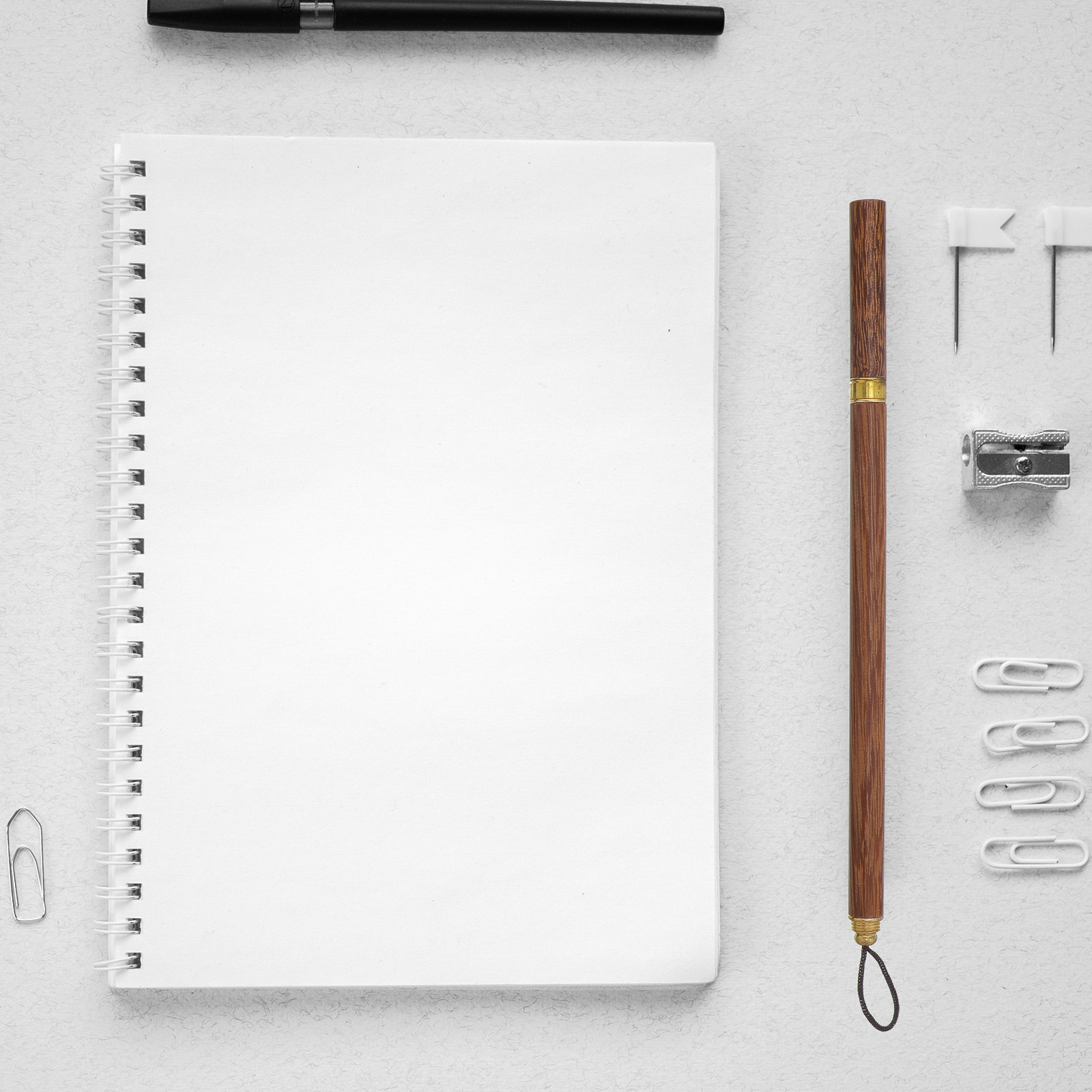 5 Stück Ewige Tintenlose Holzs – Writing Tools Bewertung und Preis